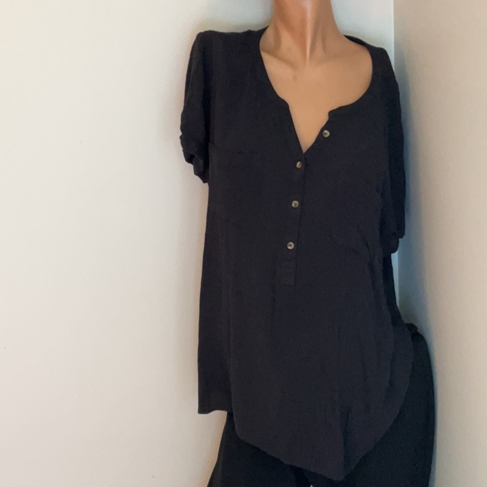 Sonoma Black Short-sleeve Blouse